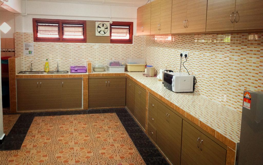 Nur Muslim Homestay At Kota Bharu Dış mekan fotoğraf